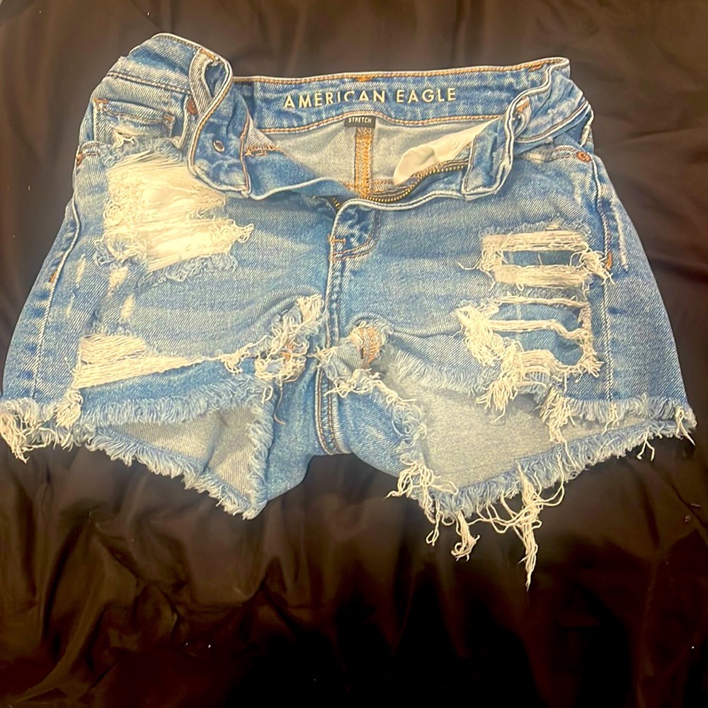 Womans american eagle shorts